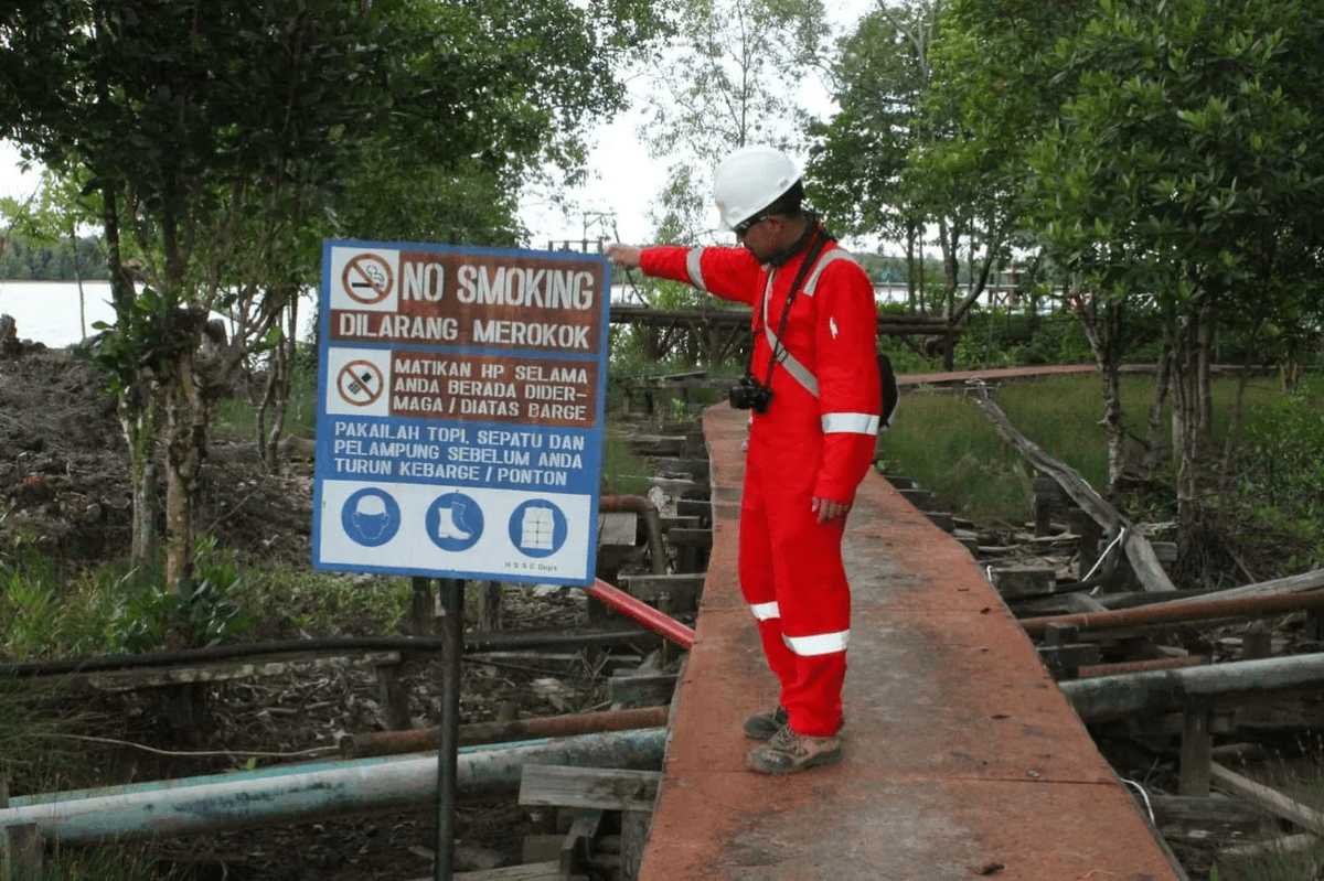 3 Kesalahan Umum Saat Memasang Safety Sign dan Solusinya