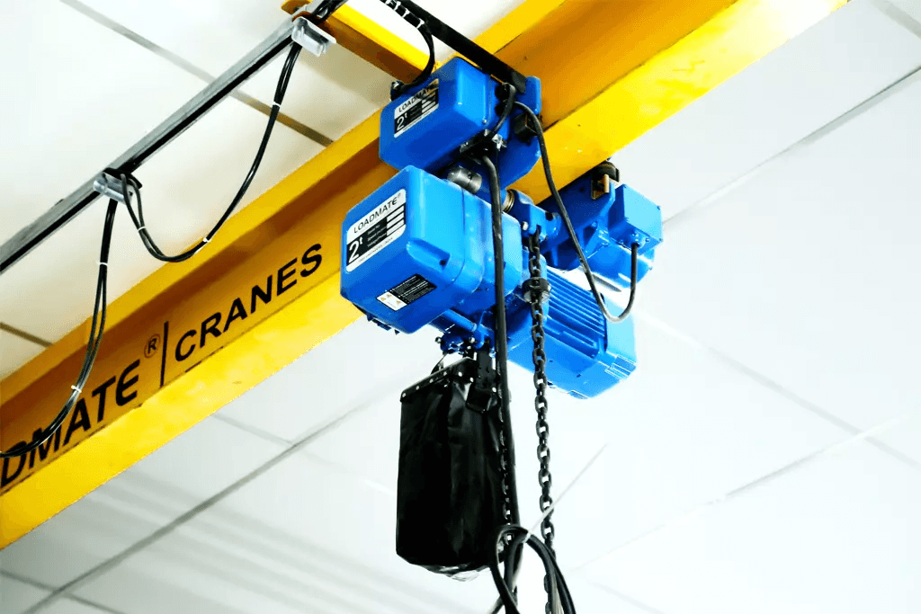 Faktor Derek dan Contoh Penggunaan Electric Hoist Crane dan Manual Hoist Crane