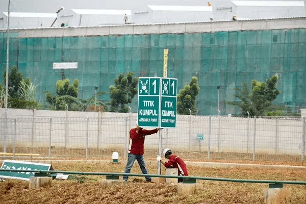 7 Rekomendasi Rambu K3 yang Sebaiknya Dipasang di Area Factory