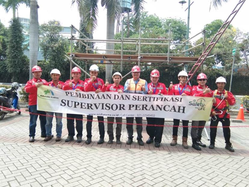 Supervisor Perancah Batch 8