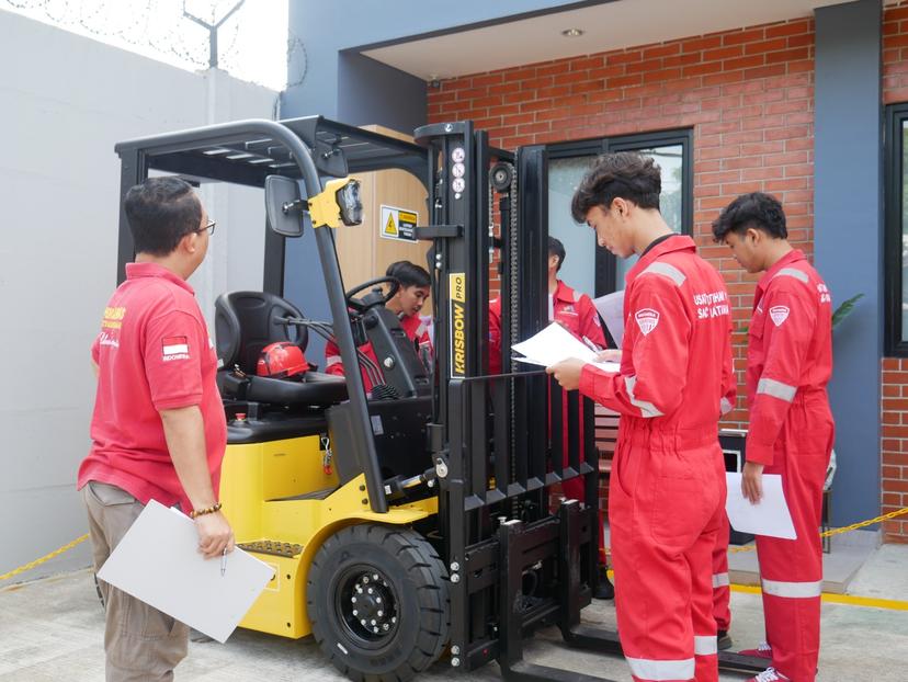 Operator Forklift Kelas II Batch 31